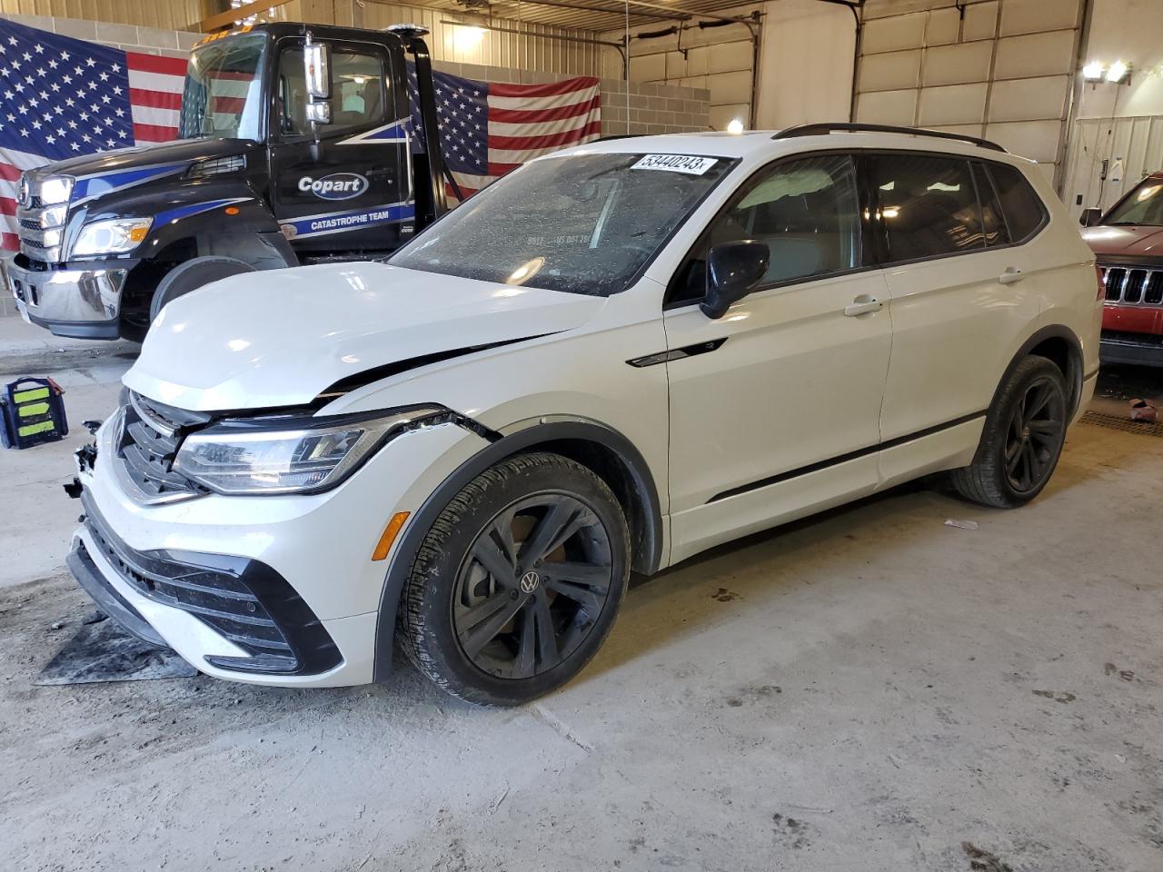 VOLKSWAGEN TIGUAN 2023 3vv8b7ax6pm014642