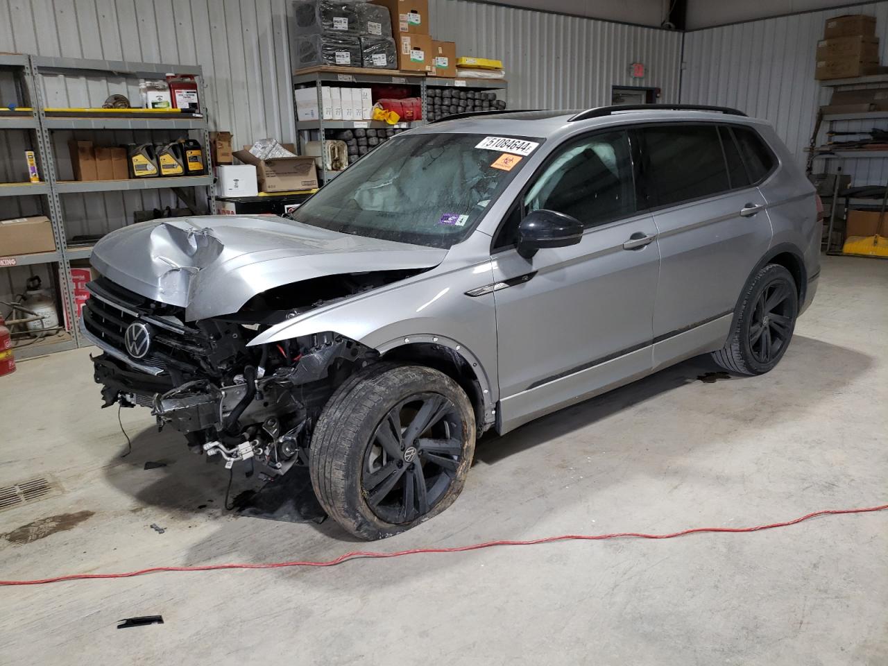 VOLKSWAGEN TIGUAN 2023 3vvcb7ax1pm058641