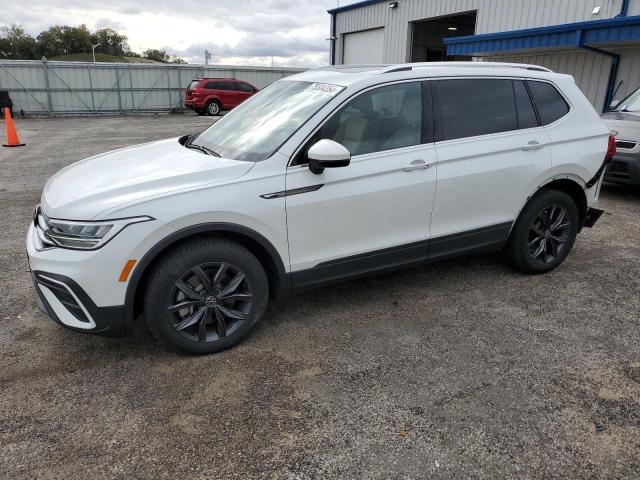 VOLKSWAGEN TIGUAN SE 2023 3vvmb7ax1pm037163