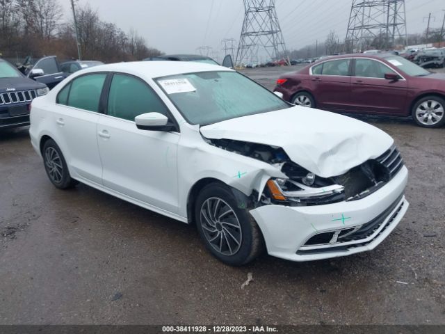 VOLKSWAGEN JETTA 2017 3vw167aj2hm350626