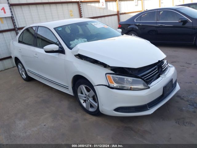 VOLKSWAGEN JETTA 2014 3vw1w1aj4em331486