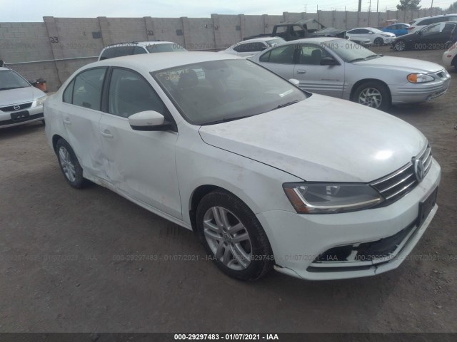 VOLKSWAGEN JETTA 2017 3vw2b7aj0hm210087