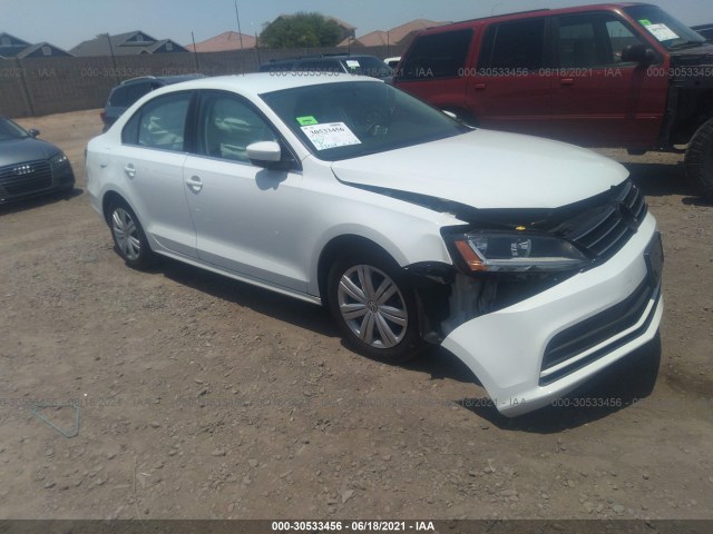 VOLKSWAGEN JETTA 2017 3vw2b7aj0hm300579