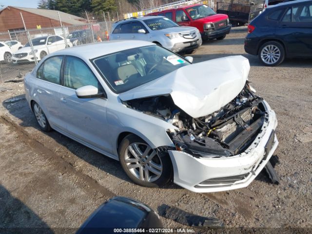 VOLKSWAGEN JETTA 2017 3vw2b7aj0hm324770