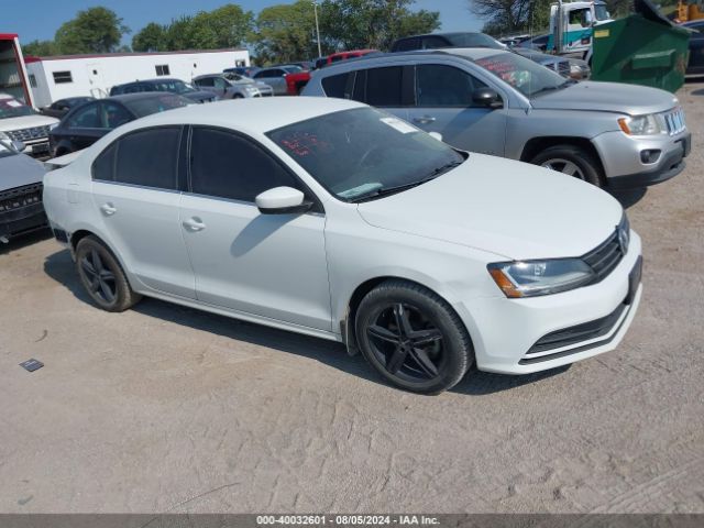 VOLKSWAGEN JETTA 2017 3vw2b7aj0hm340015