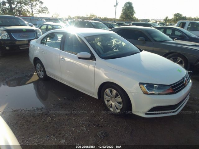 VOLKSWAGEN JETTA 2017 3vw2b7aj0hm390994