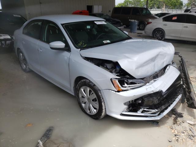 VOLKSWAGEN NULL 2017 3vw2b7aj0hm411441