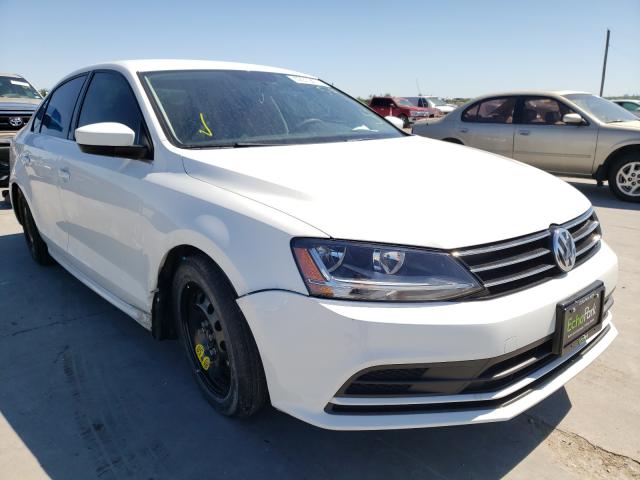 VOLKSWAGEN NULL 2017 3vw2b7aj0hm415053