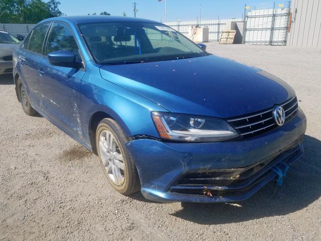 VOLKSWAGEN NULL 2018 3vw2b7aj0jm242107