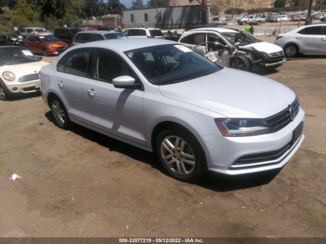 VOLKSWAGEN JETTA 2018 3vw2b7aj0jm245704