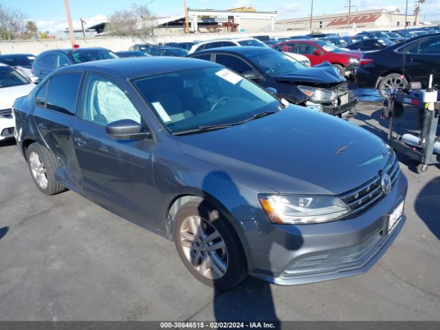 VOLKSWAGEN JETTA 2018 3vw2b7aj0jm259389