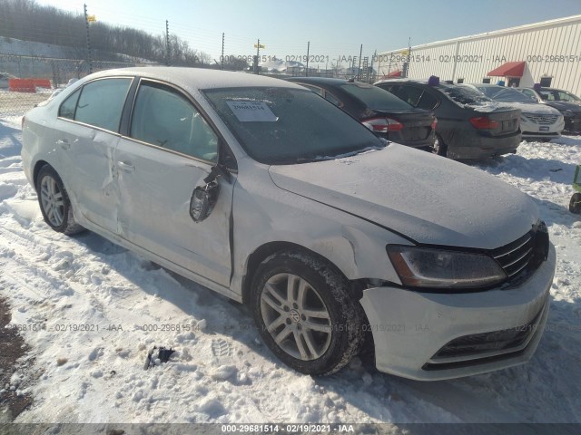 VOLKSWAGEN JETTA 2018 3vw2b7aj0jm262521