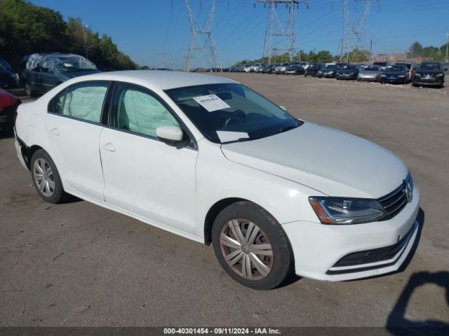 VOLKSWAGEN JETTA 2017 3vw2b7aj1hm315480