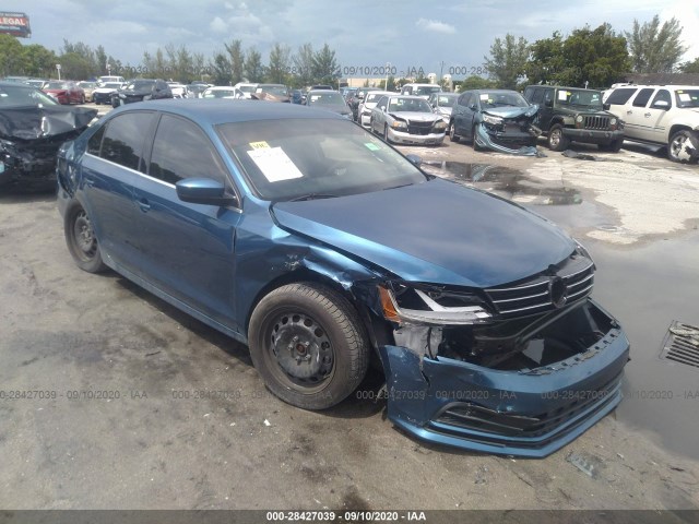 VOLKSWAGEN JETTA 2017 3vw2b7aj1hm345532