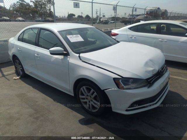 VOLKSWAGEN JETTA 2017 3vw2b7aj1hm354487