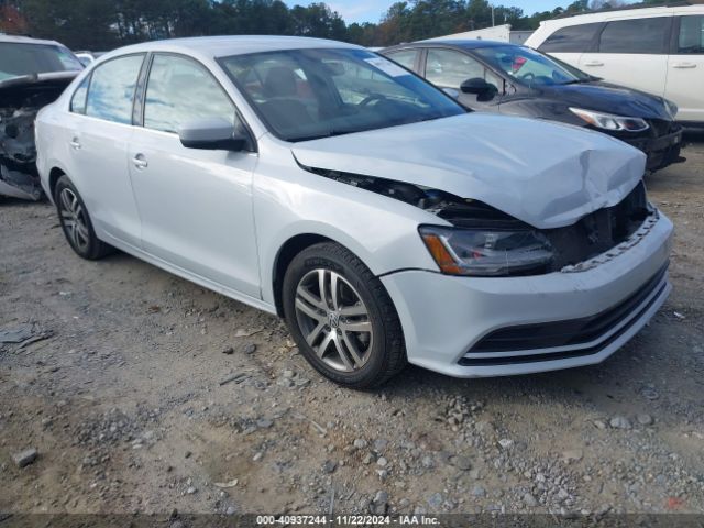 VOLKSWAGEN JETTA 2017 3vw2b7aj2hm246699