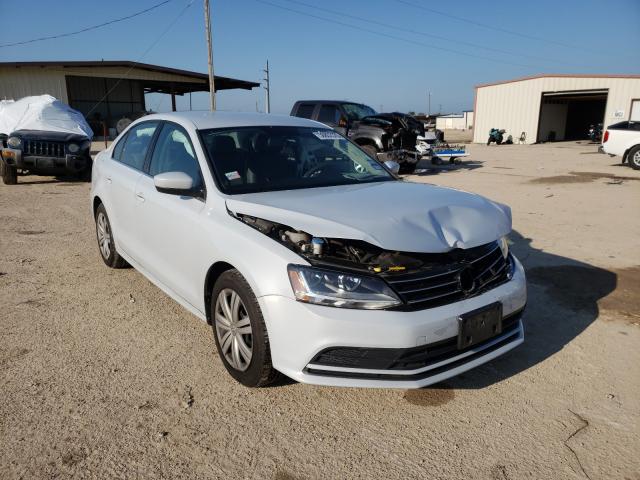 VOLKSWAGEN NULL 2017 3vw2b7aj2hm264622