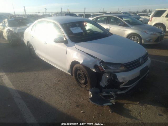 VOLKSWAGEN JETTA 2017 3vw2b7aj2hm281565