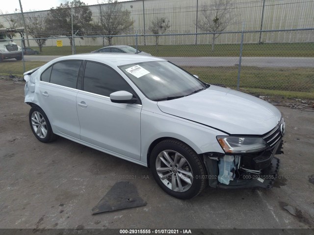 VOLKSWAGEN JETTA 2017 3vw2b7aj2hm393850