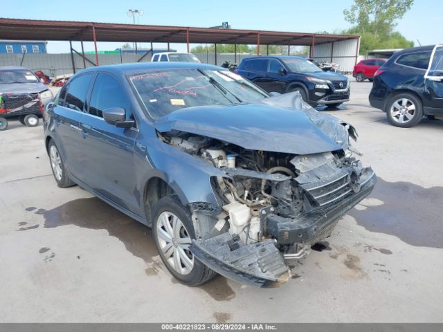 VOLKSWAGEN JETTA 2017 3vw2b7aj3hm279128