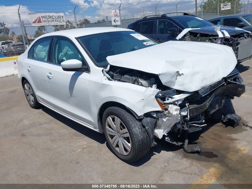 VOLKSWAGEN JETTA 2017 3vw2b7aj3hm281977