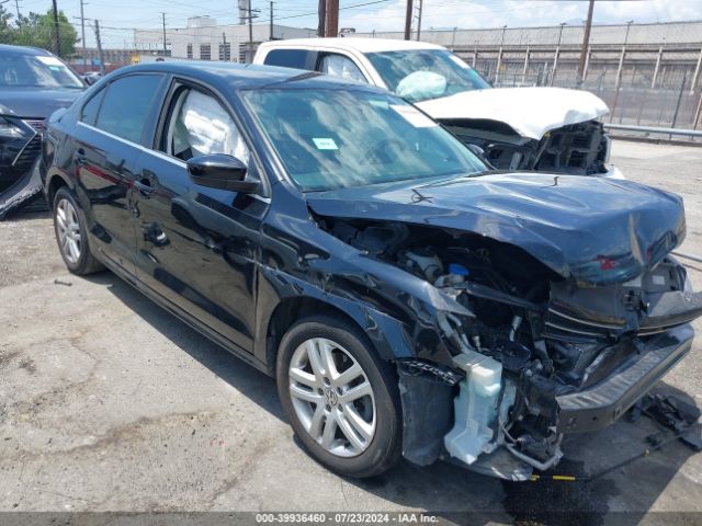 VOLKSWAGEN JETTA 2017 3vw2b7aj3hm323404