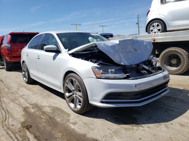 VOLKSWAGEN NULL 2017 3vw2b7aj3hm414429