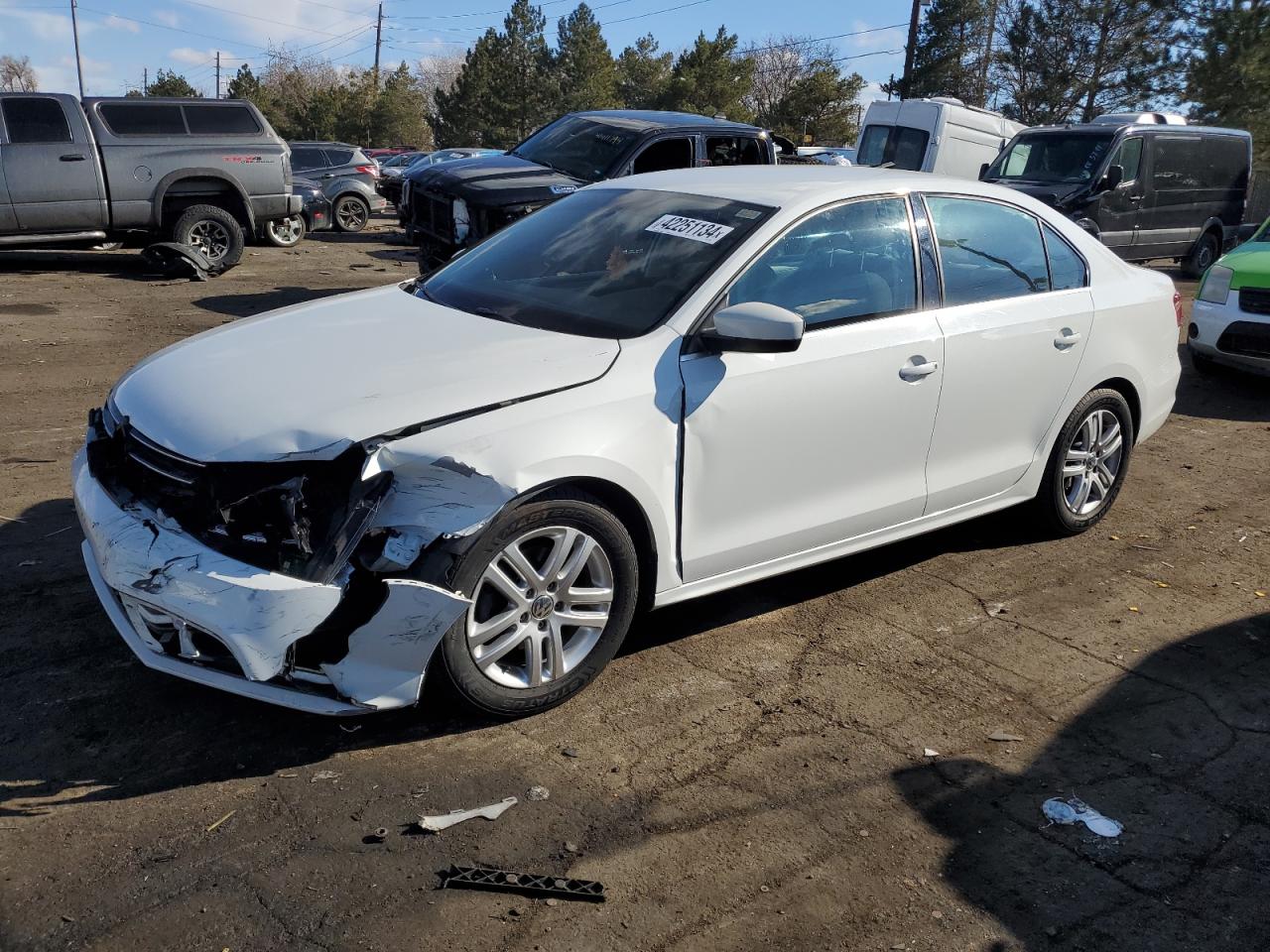 VOLKSWAGEN JETTA 2017 3vw2b7aj4hm210898