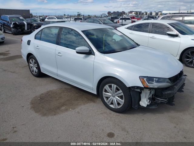 VOLKSWAGEN JETTA 2017 3vw2b7aj4hm269658