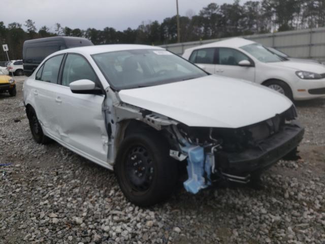 VOLKSWAGEN NULL 2017 3vw2b7aj4hm344522