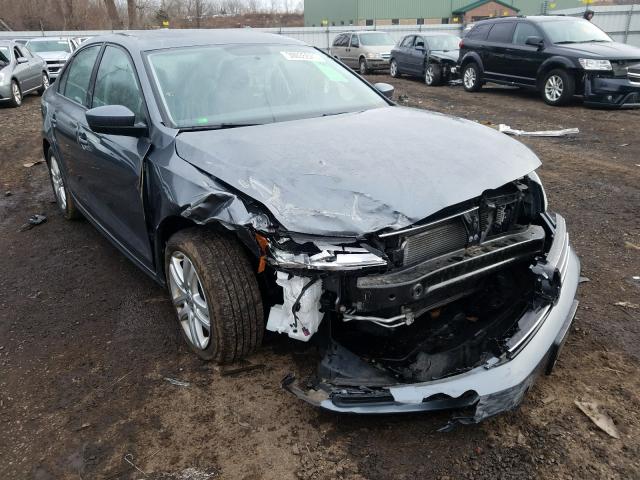 VOLKSWAGEN NULL 2018 3vw2b7aj4jm227044