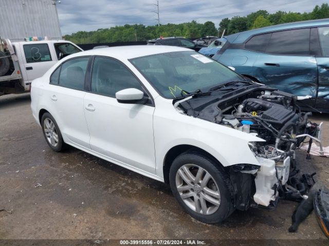 VOLKSWAGEN JETTA 2018 3vw2b7aj4jm227979