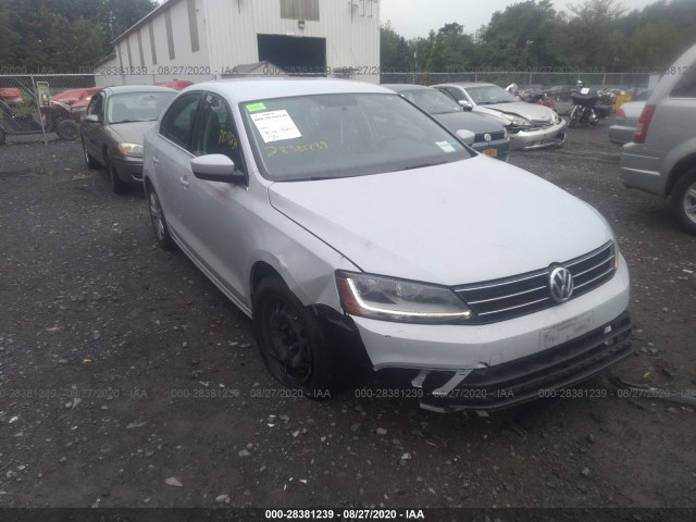 VOLKSWAGEN JETTA 2017 3vw2b7aj5hm323968