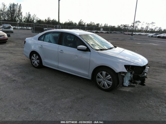 VOLKSWAGEN JETTA 2017 3vw2b7aj5hm324148