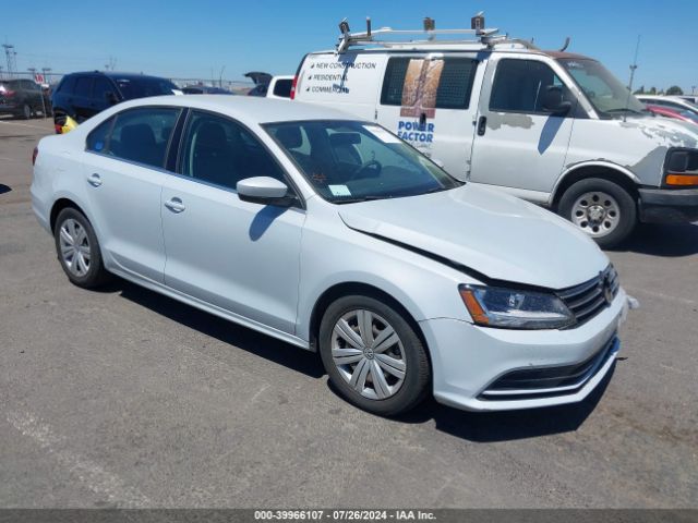 VOLKSWAGEN JETTA 2017 3vw2b7aj6hm295145