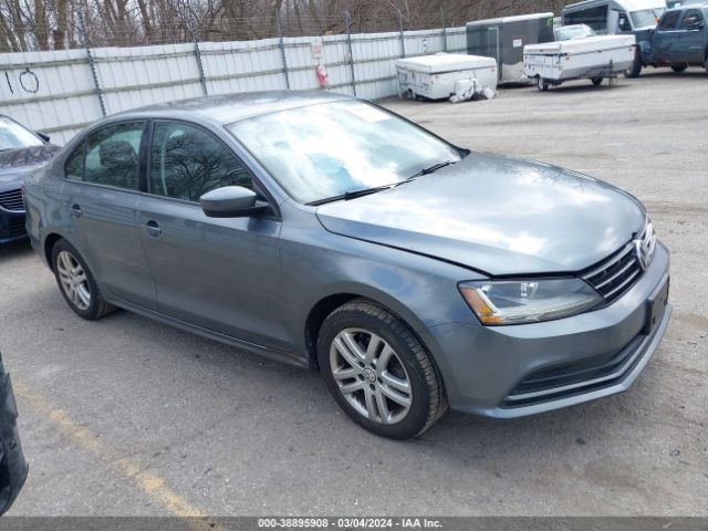 VOLKSWAGEN JETTA 2018 3vw2b7aj6jm233959