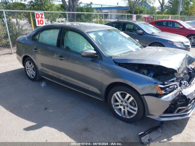 VOLKSWAGEN JETTA 2018 3vw2b7aj6jm251037