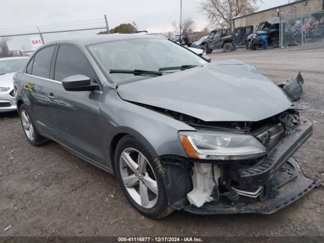 VOLKSWAGEN JETTA 2017 3vw2b7aj7hm332073