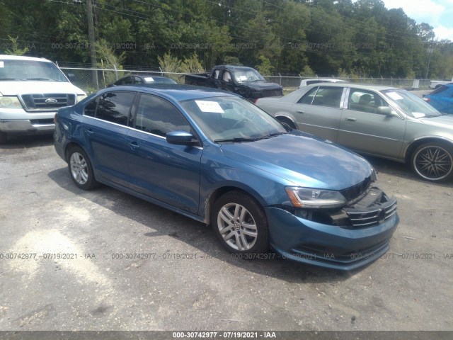 VOLKSWAGEN JETTA 2017 3vw2b7aj8hm224352