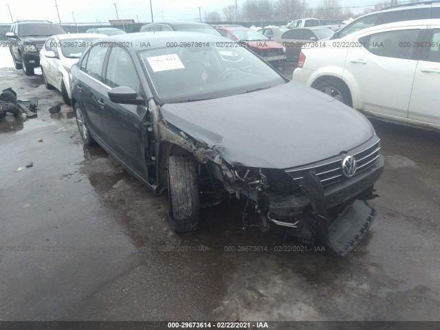 VOLKSWAGEN JETTA 2017 3vw2b7aj8hm231074