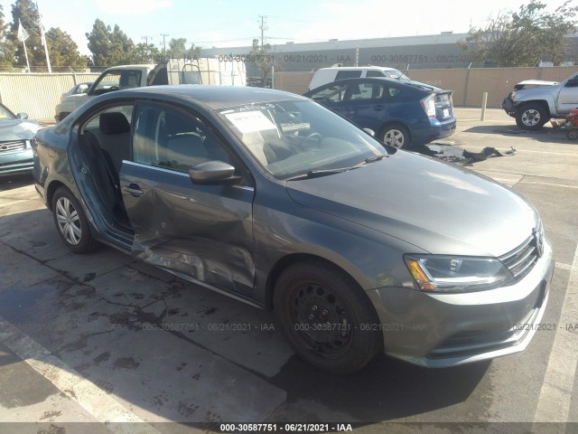 VOLKSWAGEN JETTA 2017 3vw2b7aj8hm248778