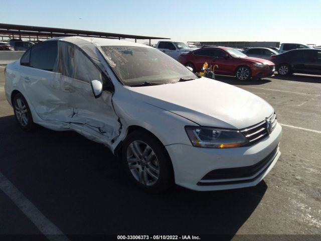 VOLKSWAGEN JETTA 2017 3vw2b7aj8hm332423