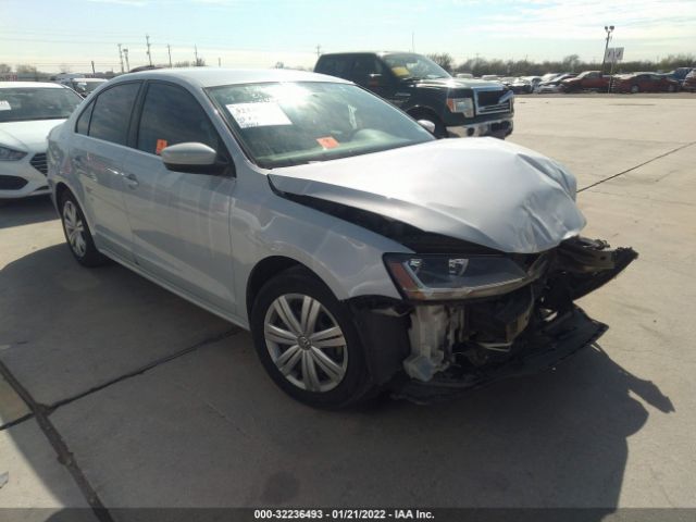 VOLKSWAGEN JETTA 2017 3vw2b7aj8hm369021