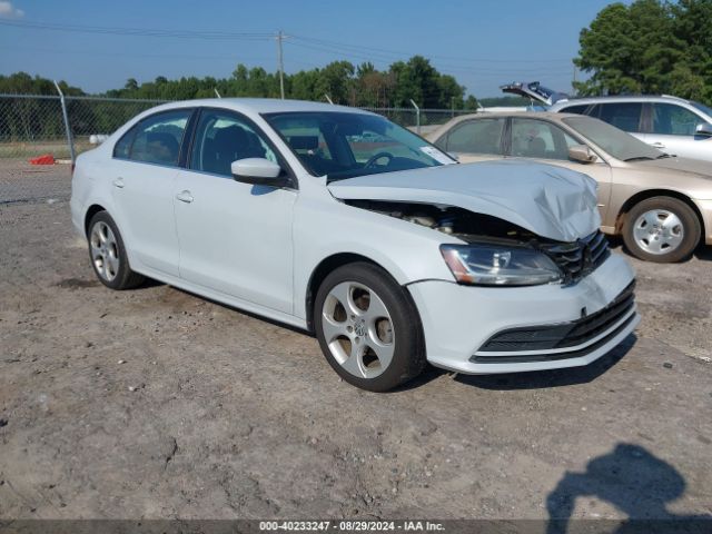 VOLKSWAGEN JETTA 2017 3vw2b7aj8hm414832