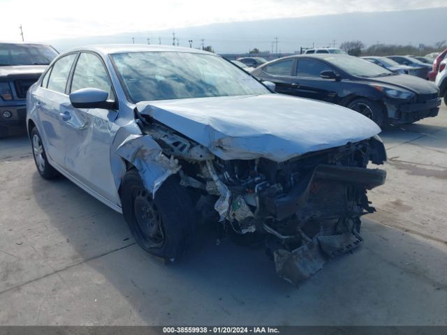 VOLKSWAGEN JETTA 2017 3vw2b7aj8hm415205