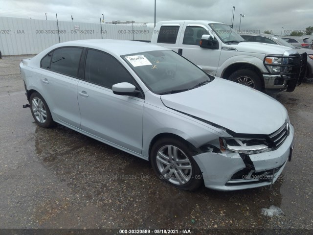 VOLKSWAGEN JETTA 2018 3vw2b7aj8jm212157