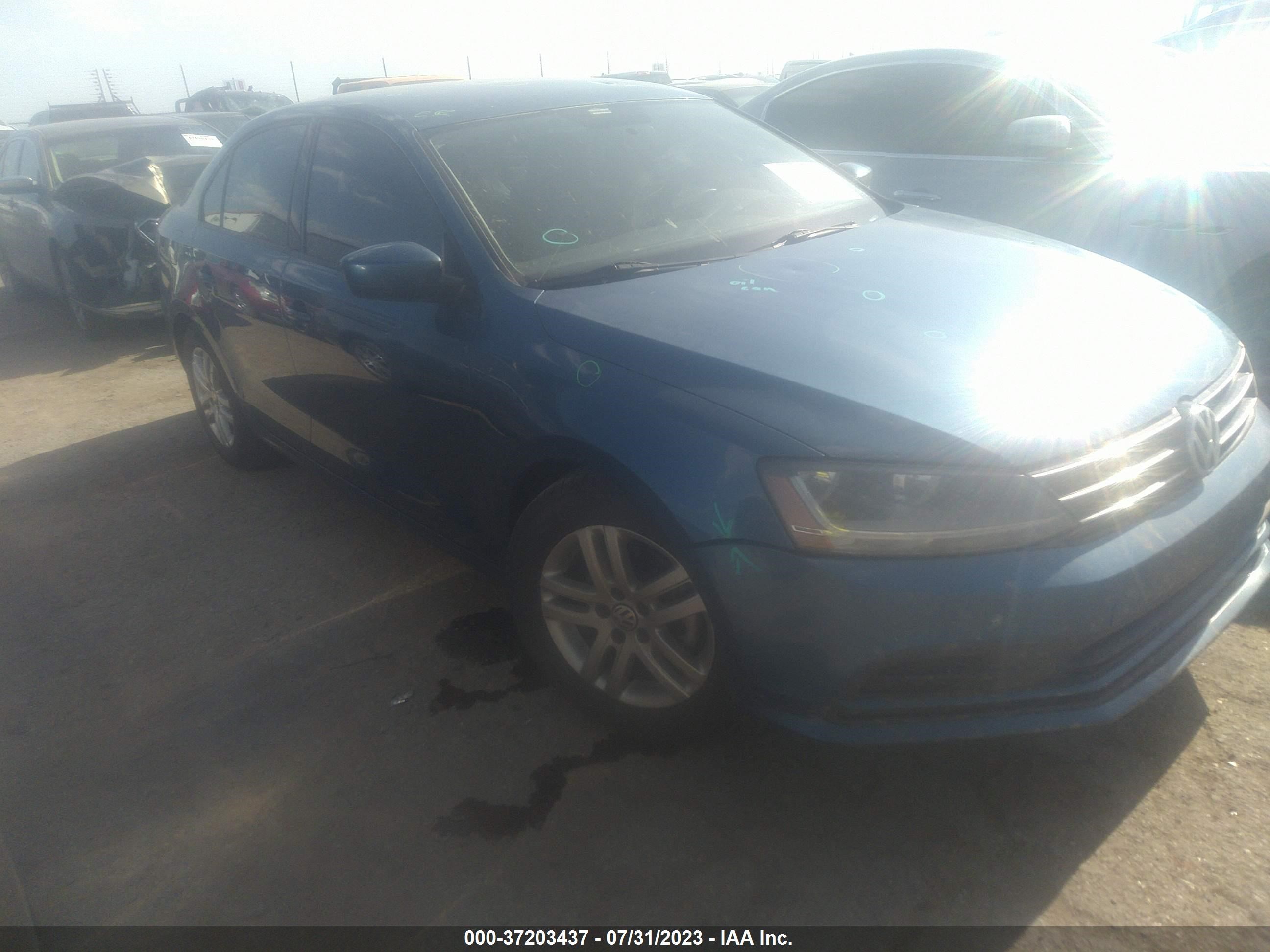 VOLKSWAGEN JETTA 2018 3vw2b7aj9jm239822