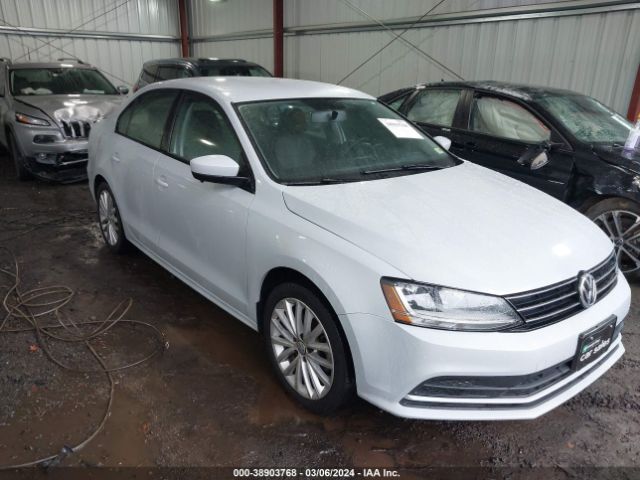 VOLKSWAGEN JETTA 2018 3vw2b7aj9jm240422