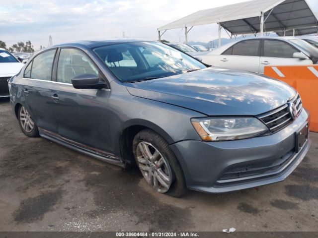 VOLKSWAGEN JETTA 2017 3vw2b7ajxhm211828