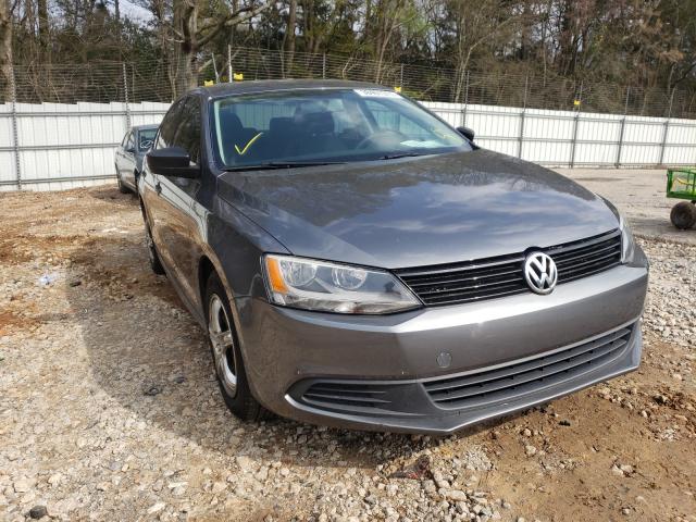 VOLKSWAGEN NULL 2014 3vw2k7aj1em248021